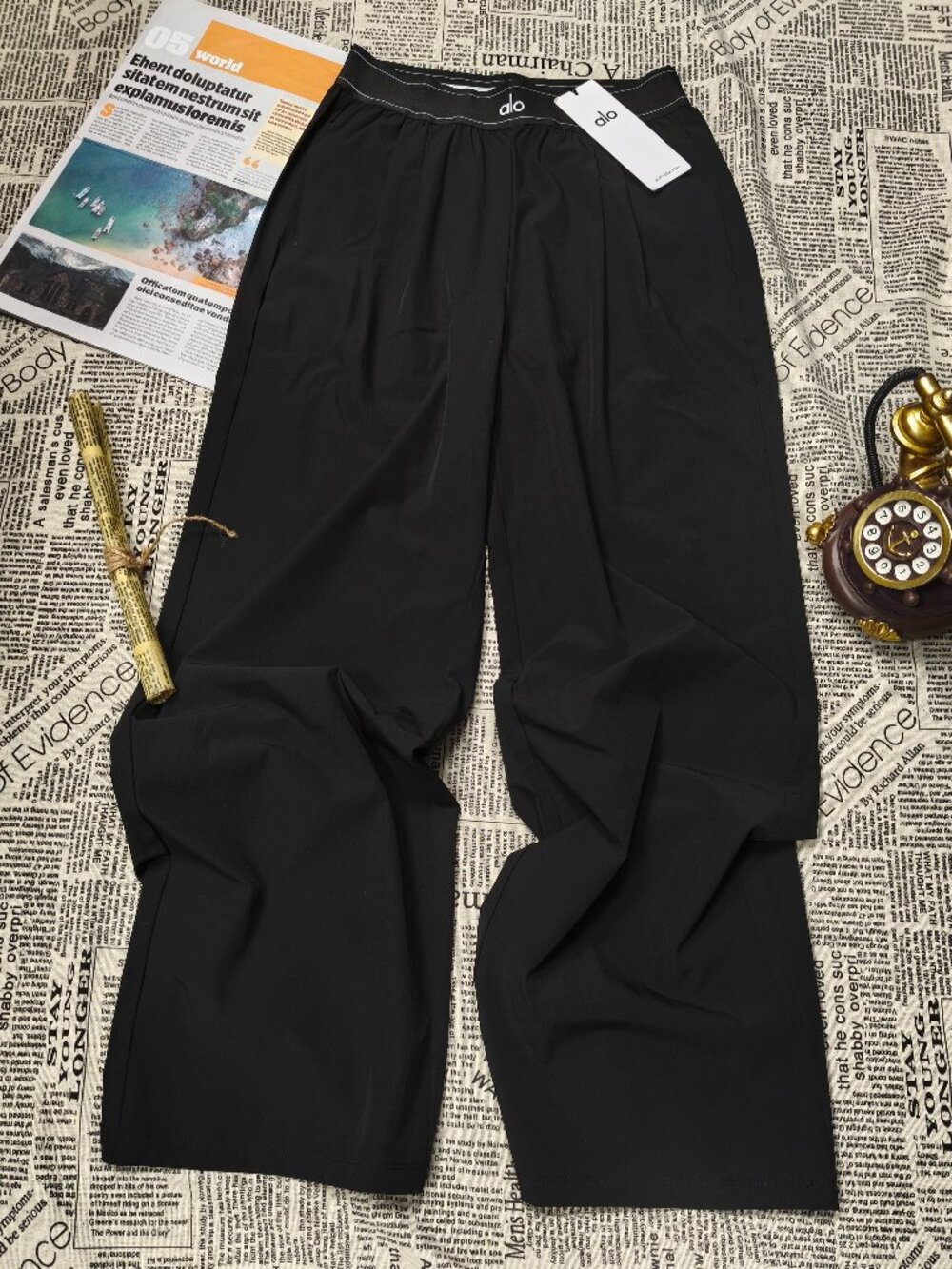 ALO Yoga Suit Up Trouser, Black, Brand New with Tags, Regular 30" Inseam🙆🏻♀️✨ - Picture 2 of 8